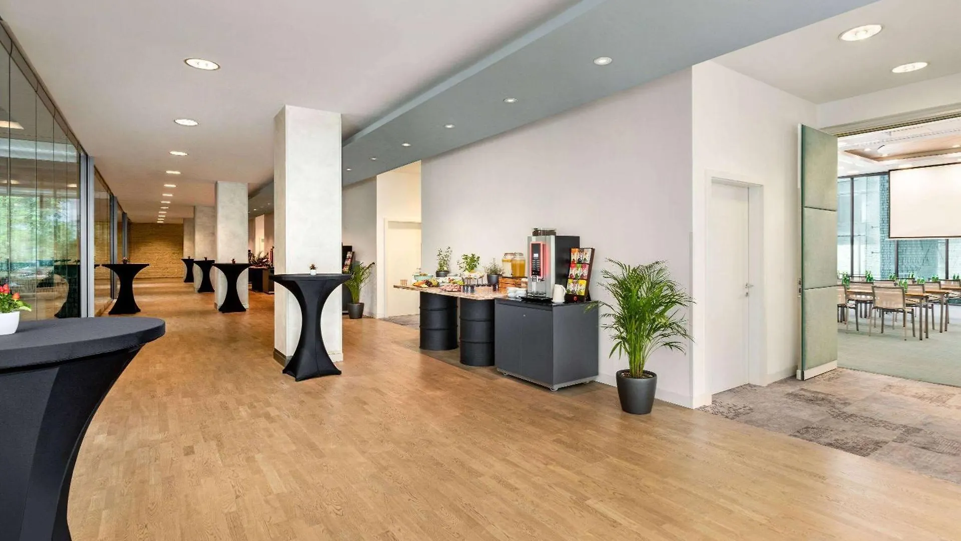 Vienna House By Wyndham Andel'S Prague Hotel