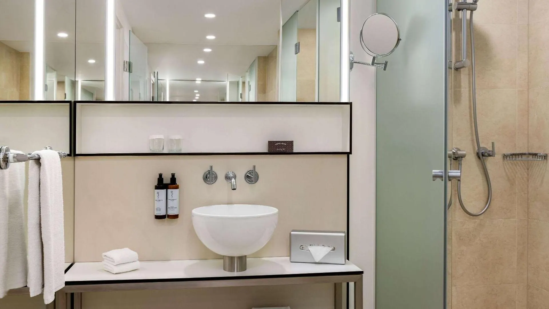 Vienna House By Wyndham Andel'S Prague Hotel