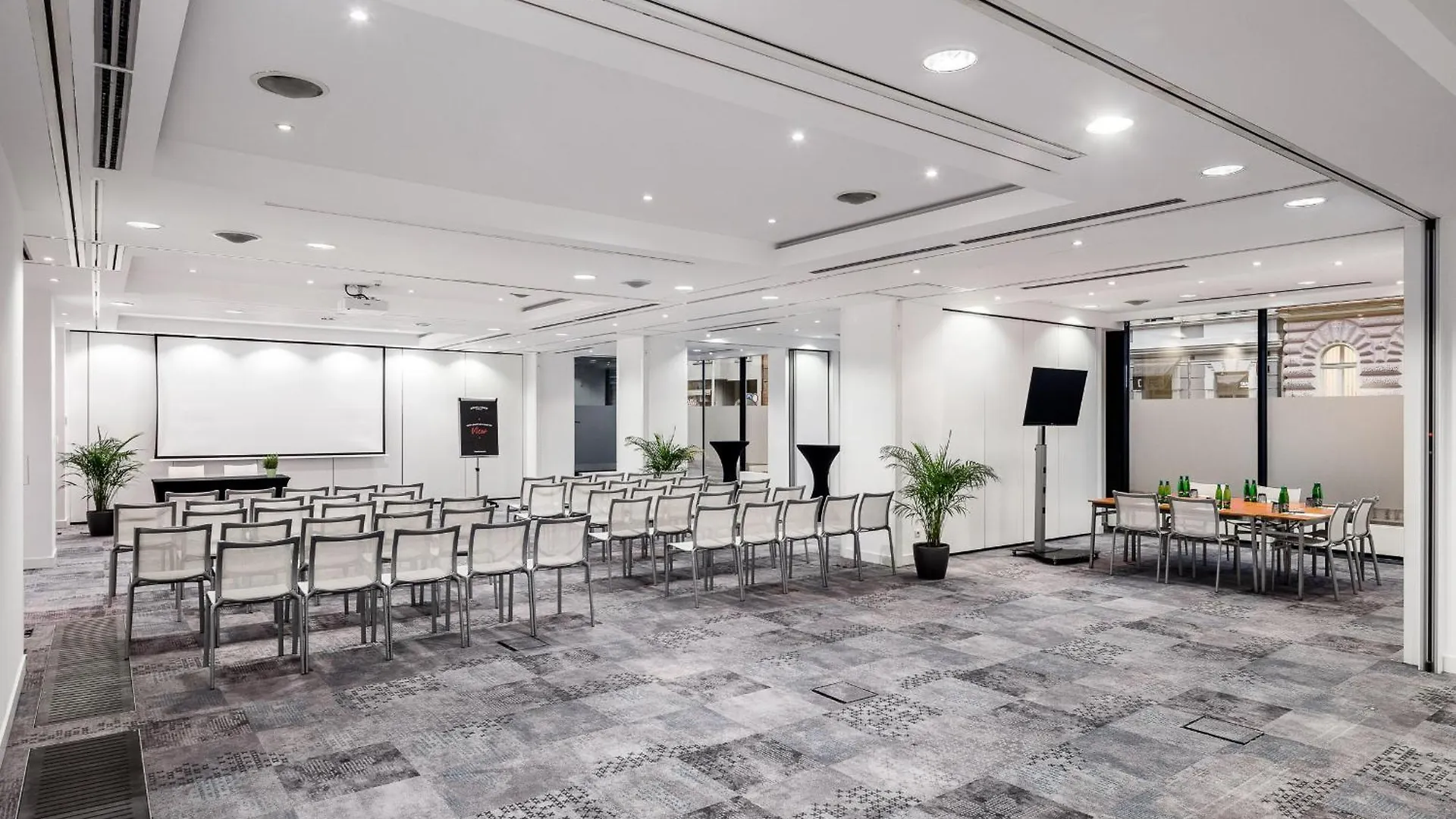 Vienna House By Wyndham Andel'S Prague Hotel